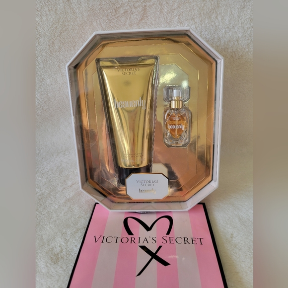 Victoria's Secret Other - Victoria's Secret Fragrance Set HEAVENLY